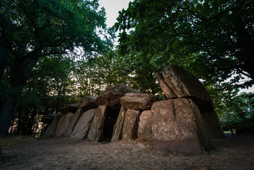 Dolmens are found in all celtic region like the Roche aux fées in Brittany