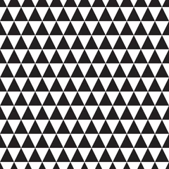 Gordijnen zwart-wit naadloos patroon met driehoek © sunattakit