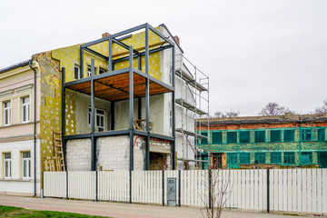 construction of a house terrace made of metal structural elements