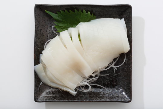  Image of Japanese squid sashimi