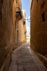 Fototapeta na wymiar views of the streets in the ancient town mdina, malta island