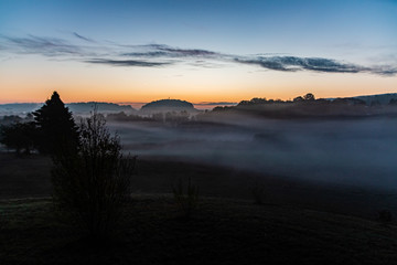Mystischer Nebel am See