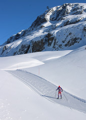 paysage de l'alpes d'huez en hiver, vacances au ski