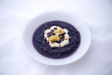 Red cabbage and cauliflower soup