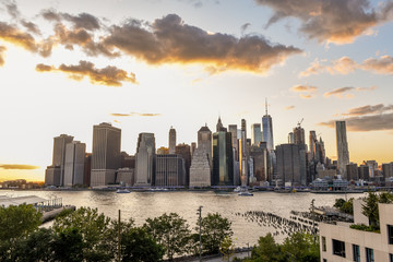 Manhattan skyline view from Brooklyn Heights promenade, Brooklyn, New York