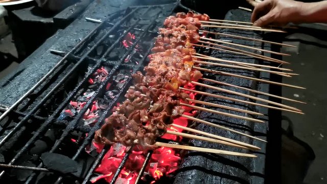 pork and chicken gizzard barbecue