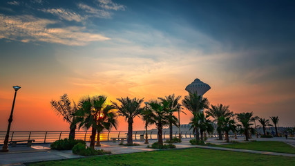 Fototapeta na wymiar Beautiful sunrise view in Alkhobar sea side Saudi Arabia.