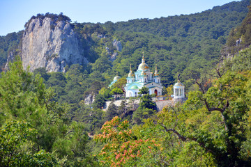 Fototapeta na wymiar Crimea. Church of St. Michael the Archangel in the mountains