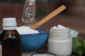 natural and organic products for homemade toothpaste preparation