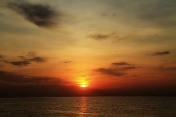 Obraz premium sunset over the sea