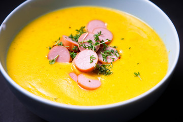 katoffelsuppe mit würstchen