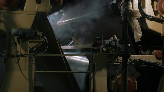 paper mill factory process manufacturing cardboard conveyor