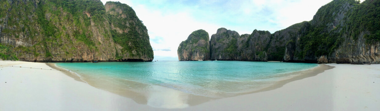 Maya Beach, empty. Maya Bay, Phi Phi Islands, Krabi. Thailand