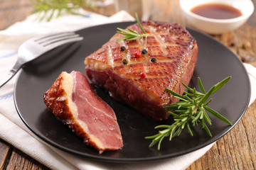 fried duck fillet, duck breast with pepper and rosemary