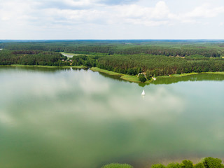 Jezioro wdzydze las żaglówka kaszuby