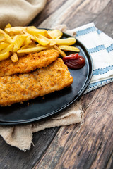 British Traditional fish and chips and tartar sauce