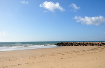 Fototapeta na wymiar Am Strand von Monte Gordo-Algarve