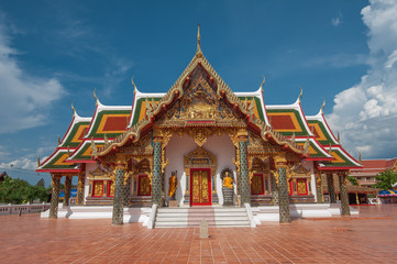 Obraz premium Wat Phra That Choeng Chum Worawihan