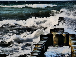 Aufbrausendes Meer
