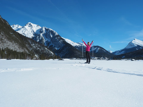 Glückgefühle beim Langlaufen in Tirol