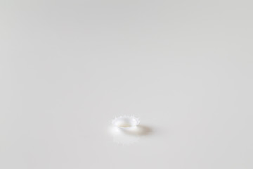 ミルクの飛沫と波紋