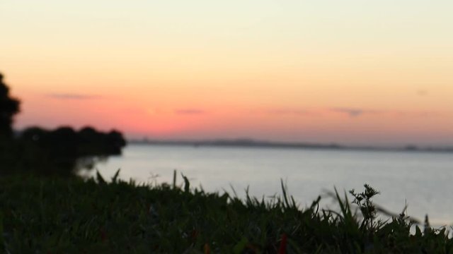 p&ocirc;r-do-sol crep&uacute;sculo