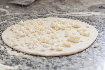 Preparazione pizza napoletana