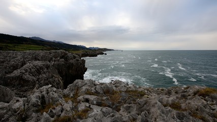 Acantilados en Buelna LLanes  en Asturias 
