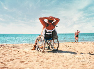 Urlaub mit Rollstuhl am Atlantikküste