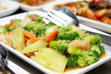  stir fry vegetables with shrimp on plate
