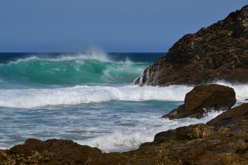 Fototapeta na wymiar crashing waves and surf