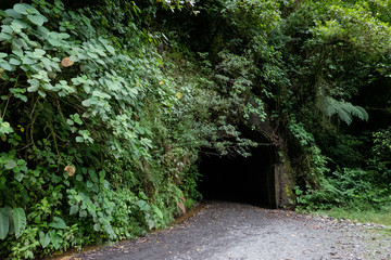 vias escondidas camino a Machetá Cundinamarca _ Colombia