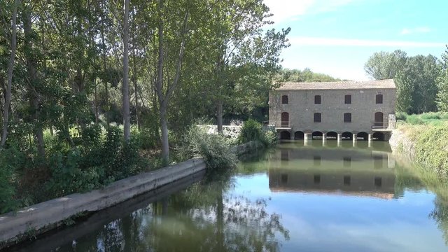 On the natural road of Ter in Girona