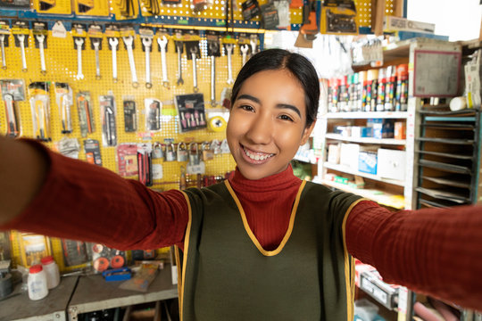 Portrait Selfie Beautiful Enterprising Latin Woman