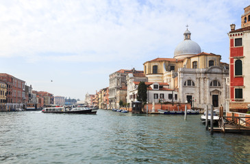 Fototapeta na wymiar Venice, beautiful romantic italian city. Grand Canal.