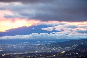 Amanecer en la ciudad