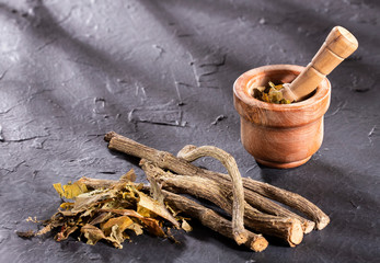 Valeriana officinalis - Dried stems of valerian