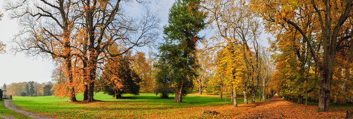 goldener Herbst, Schlosspark Putbus auf R&uuml;gen