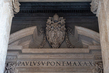 Ornaments on the entrance
