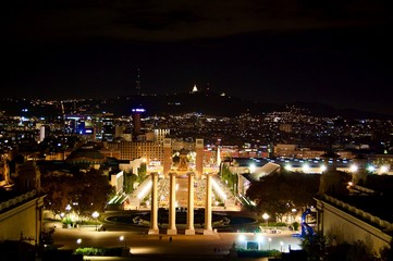 Fototapeta na wymiar noche, Barcelona, luces
