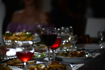 wedding decorations and decorations, the bride's bouquet, lies and waits until the bride wears her wedding dress