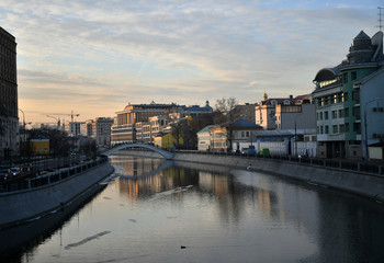 city views with river and buildings