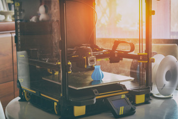 Modern 3d printer and filament
