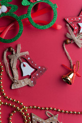 Red Stylish Christmas Decoration Set: Wooden Stars, Funny Glasses And Golden Beads