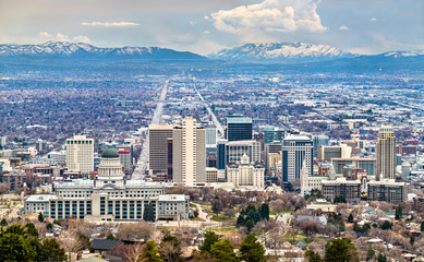 Fototapeta na wymiar Panorama of Salt Lake City in Utah