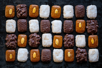 Aachener Printen auf einem alten Backblech - Draufsicht