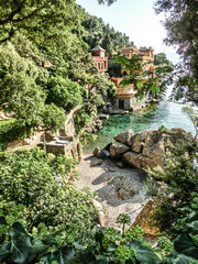 Fototapeta na wymiar Seaside villas near Portofino in Italy