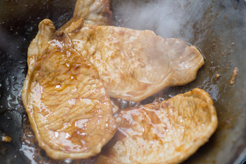 しょうが焼きをつくる