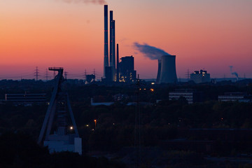 Fototapeta na wymiar Industrielandschaften Stadtbilder Ruhrgebiet
