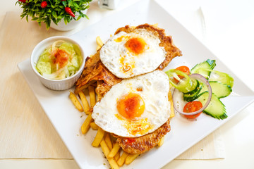Breakfast food in a restaurant